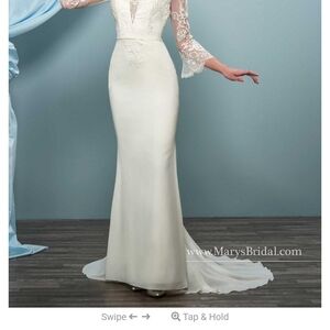 Mary's Bridal Cream Lace-Sleeve Fitted Mermaid Gown